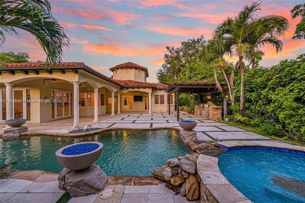 Pinecrest Oaks, 13400 SW 83rd Ave, Pinecrest, Florida 33156, image 1