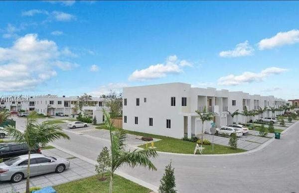 7231 NW 103th Path #7231, Doral, Florida 33178, image 1