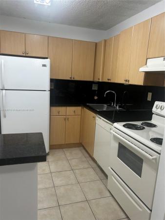 7110 NW 179 St 110, Hialeah, Florida 33015, image 1