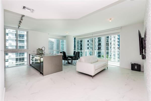 The Bond On Brickell, 1080 Brickell Ave #1708, Miami, Florida 33131, image 1