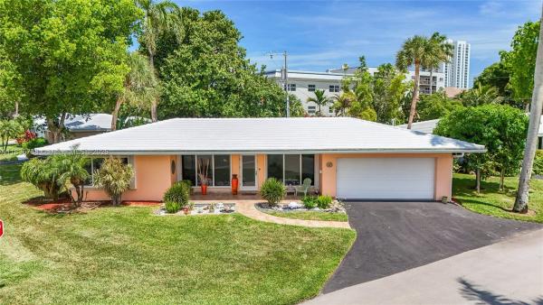 Palm Yacht & Beach Club, 1431 S Ocean Blvd, Lauderdale By The Sea, Florida 33062, image 1