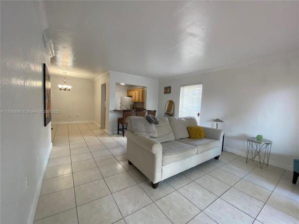 Dadeland Grove, 6900 N Kendall Dr #A102, Pinecrest, Florida 33156, image 1