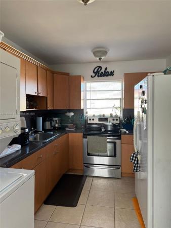 Wildwood River Villas, 2651 NW 13th St #45, Miami, Florida 33125, image 3