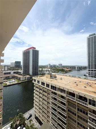 Plaza Towers, 1833 S Ocean Dr #1707, Hallandale Beach, Florida 33009, image 1