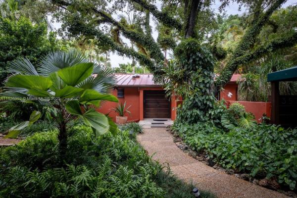 Coconut Grove Park, 3570 Avocado Ave, Miami, Florida 33133, image 1