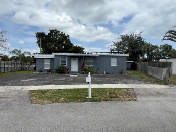 Pompano Beach Highlands, 1885 NE 53rd St, Pompano Beach, Florida 33064, image 1