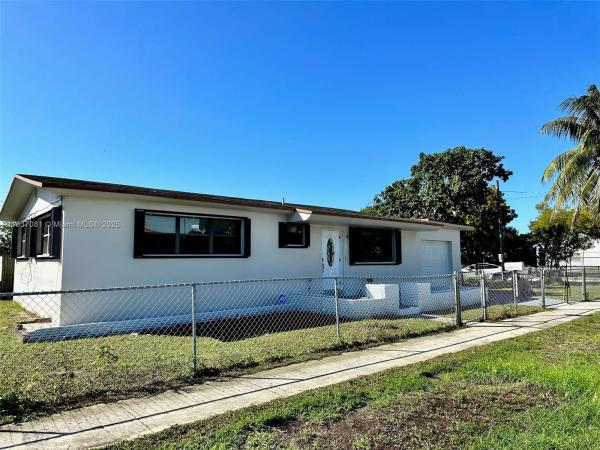 Seaboard Park, 460 NE 169th St #1, North Miami Beach, Florida 33162, image 1