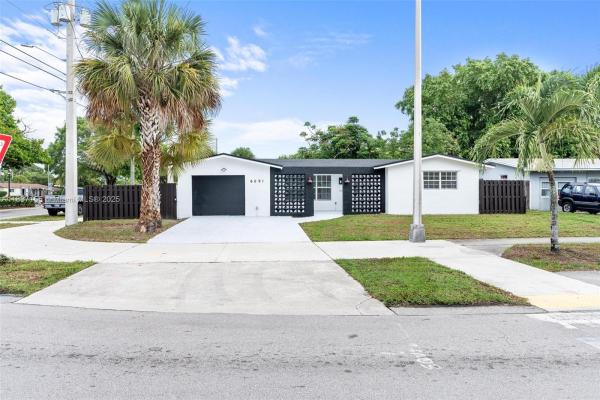 Sunrise Golf Village, 6091 NW 19th St, Sunrise, Florida 33313, image 3