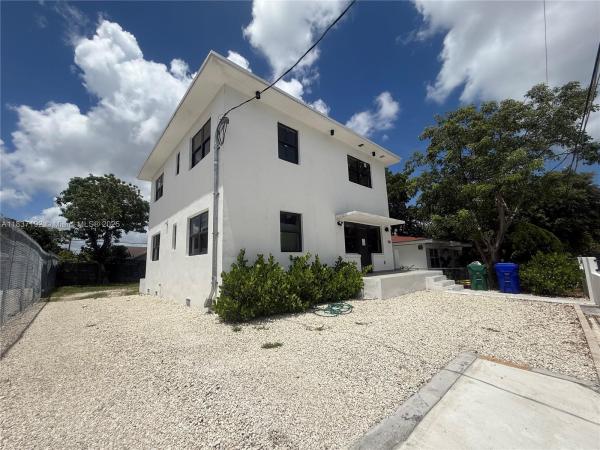 Wyndwood Park, 243 NW 32nd St, Miami, Florida 33127, image 1
