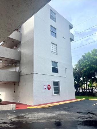 854 NW 87th Ave #., Unincorporated Dade County, Florida 33172, image 1