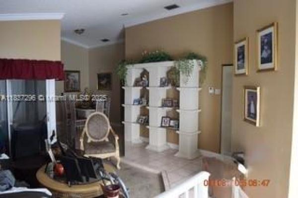 Meadow Homes, 15320 SW 53rd St, Kendall West, Florida 33185, image 2