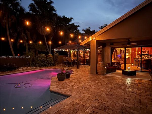 Country Address Encore, 8878 SW 59th St, Cooper City, Florida 33328, image 1