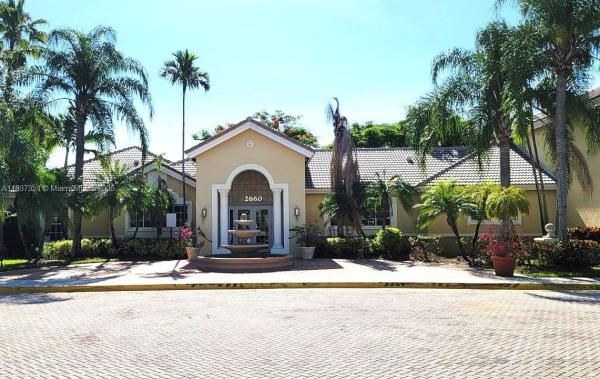 Royal Grand, 2600 S University Dr #307, Davie, Florida 33328, image 2
