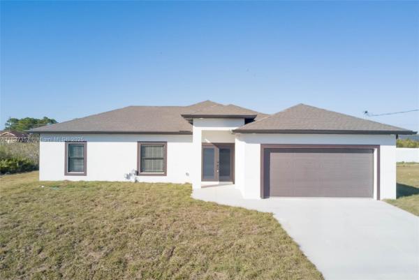 2706 72nd St W, Lehigh Acres, Florida 33971, image 1