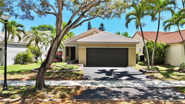 Mahogany Ridge, 4454 Mahogany Ridge Dr, Weston, Florida 33331, image 1