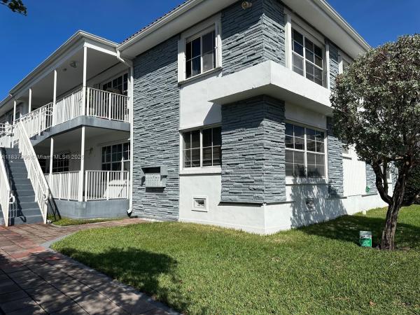 Northern Star, 1065 97th St #1A, Bay Harbor Islands, Florida 33154, image 1