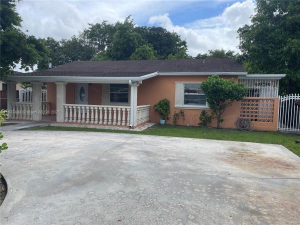 Avenue, 320 E 58th St, Hialeah, Florida 33013, image 2