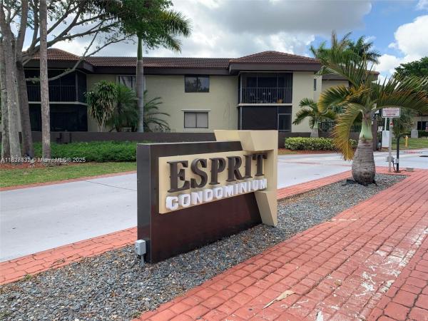 9620 SW 138th Ave #9620, Unincorporated Dade County, Florida 33186, image 1