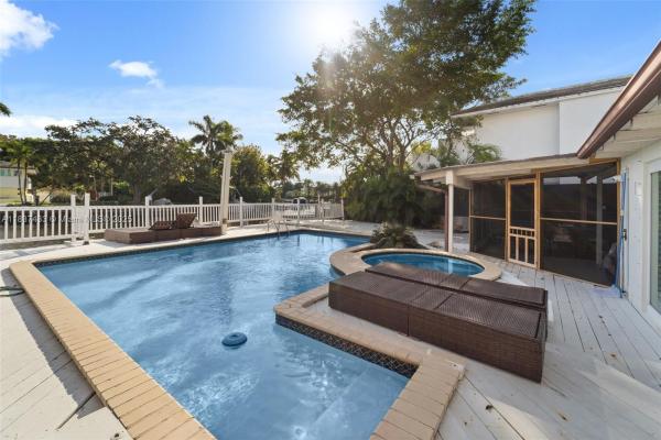 Belle Meade, 7701 NE 8th Ave, Miami, Florida 33138, image 1