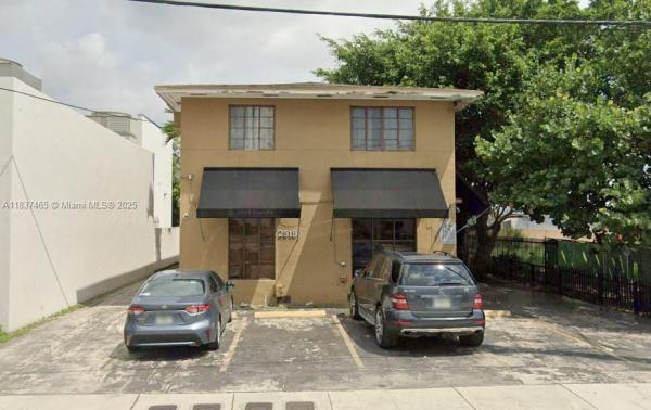Beacom Manor, 2515 SW 7th St, Miami, Florida 33135, image 1