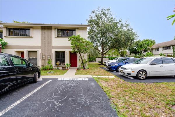 Pines West, 3024 S Oakland Forest Dr #3101, Oakland Park, Florida 33309, image 2