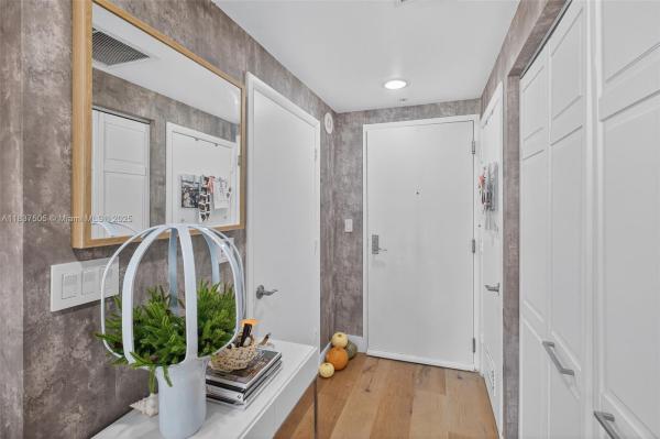 Vizcayne North, 244 Biscayne Blvd #446, Miami, Florida 33132, image 3