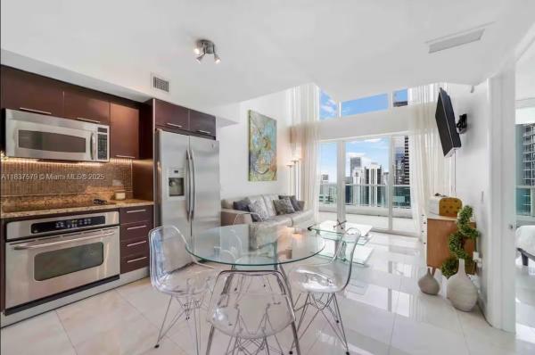 Brickell On The River South Tower, 41 SE 5th St #2308, Miami, Florida 33131, image 1