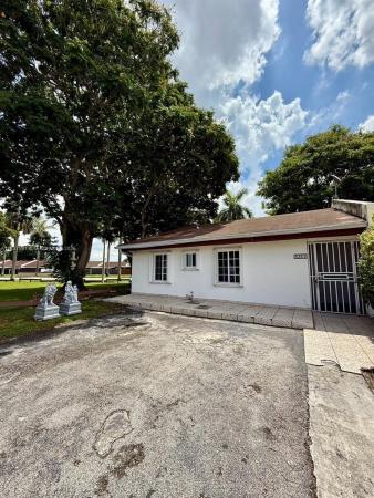 Bent Tree South, 5351 SW 140th Ct, Kendale Lakes, Florida 33175, image 3