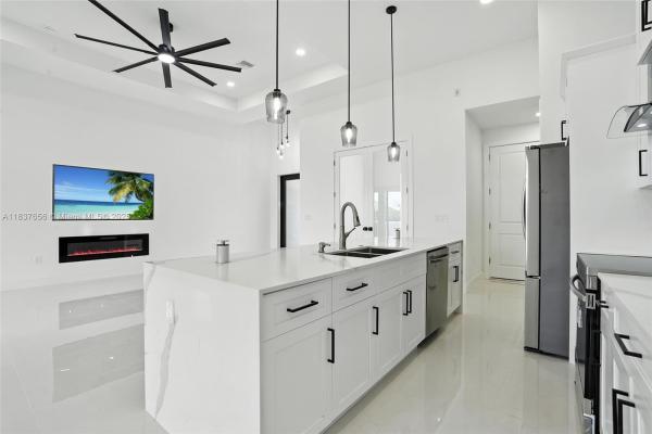 Cape Coral Residential, Cape Coral, Florida 33909, image 3