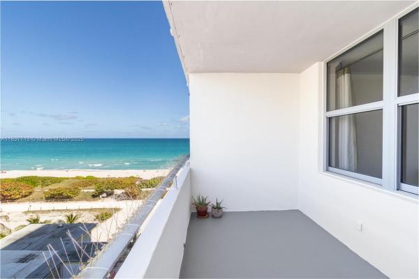 Four Winds, 9225 Collins Ave #908, Surfside, Florida 33154, image 1