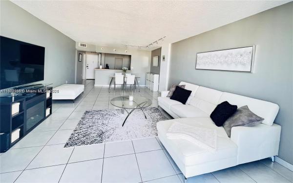 Commodore Plaza Century, 2780 NE 183rd St 2015, Aventura, Florida 33160, image 1