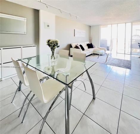 Commodore Plaza Century, 2780 NE 183rd St #2015, Aventura, Florida 33160, image 2