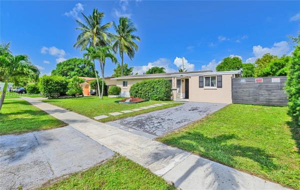 Margate Gardens, 6294 NW 17th St, Margate, Florida 33063, image 2