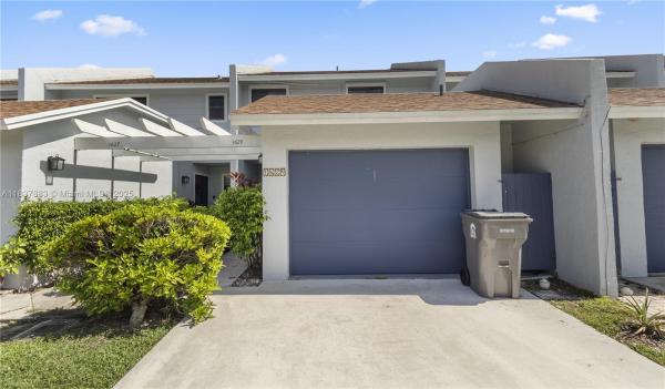 Woodbridge Lakes, 1629 Woodbridge Lakes Cir, West Palm Beach, Florida 33406, image 1