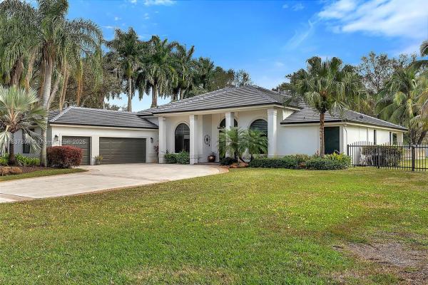 Carlton Ranches, 3500 Fairfax Ln, Davie, Florida 33330, image 1
