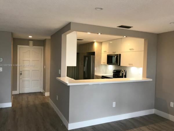 Costa Del Sol, 3945 Adra Ave #E-48, Doral, Florida 33178, image 1