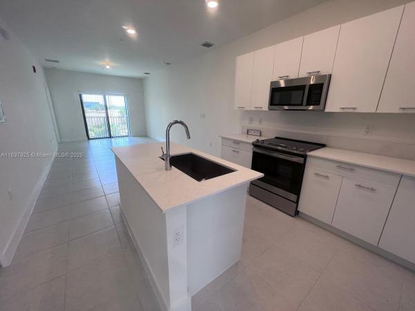 Urbana At Downtown Doral, 8265 NW 41st St #C-307, Doral, Florida 33166, image 2
