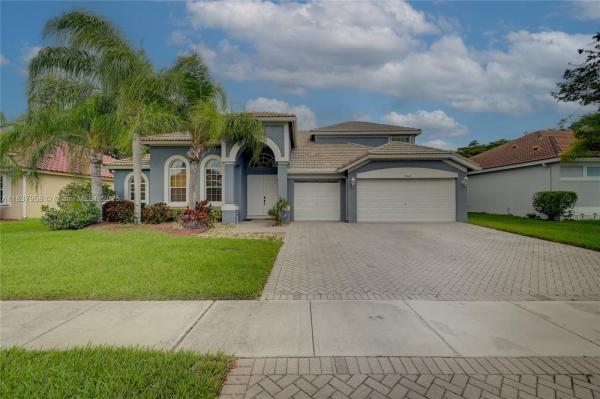 Bristol Lakes, 7062 Brunswick Cir, Boynton Beach, Florida 33472, image 1