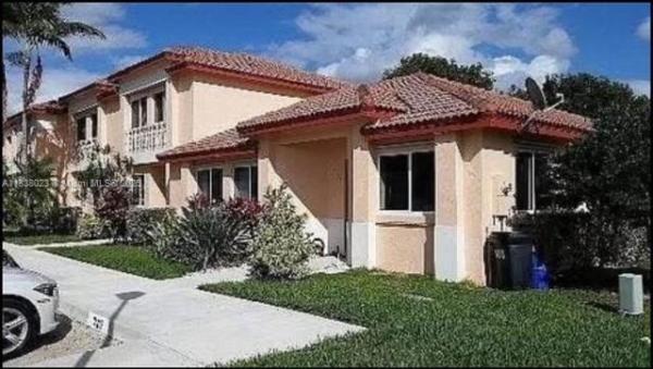 Malibu Bay, 707 NW 208th Dr #707, Pembroke Pines, Florida 33029, image 1