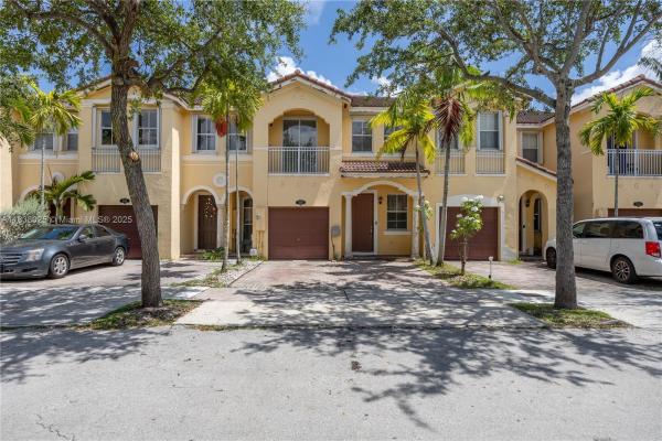 15057 SW 9th Ter, Miami, Florida 33194, image 3