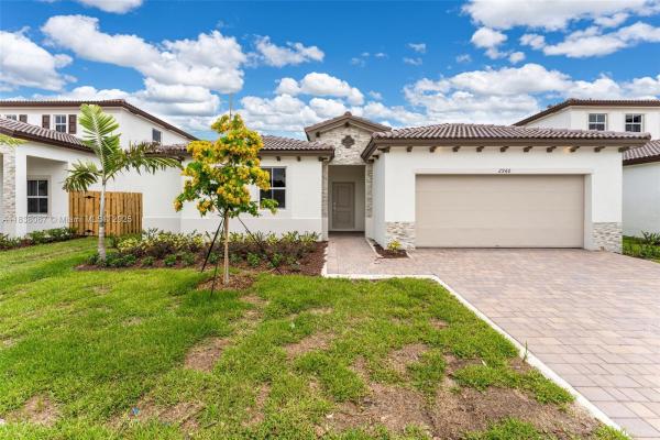 2960 SE 23, Unincorporated Dade County, Florida 33035, image 1