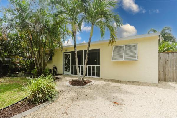 Central Golf Of Hollywood, 1112 N 31st Ave, Hollywood, Florida 33021, image 1