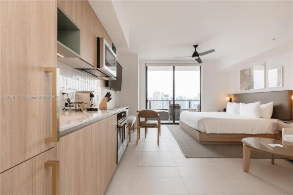 3612, Miami, Florida 33132, image 1