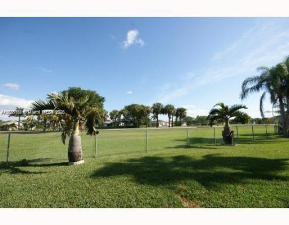 10251 SW 108th St, Unincorporated Dade County, Florida 33176, image 1