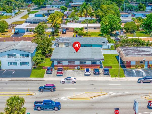 7031 Pembroke Rd, Pembroke Pines, Florida 33023, image 1