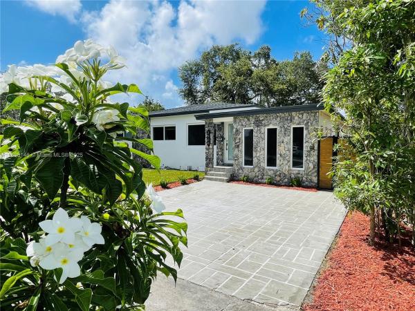 Fulford By The Sea, 1930 NE 178th St, North Miami Beach, Florida 33162, image 3