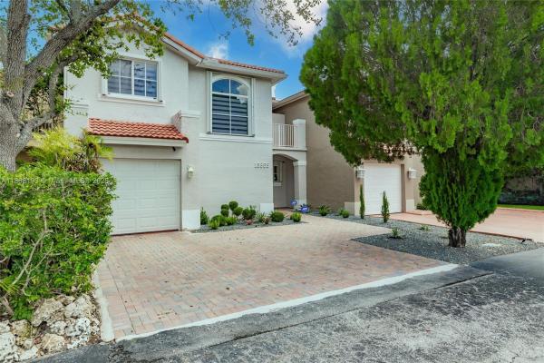15855 SW 86th Ter, Miami, Florida 33193, image 1