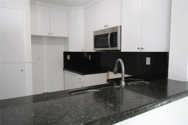 17278 SW 139th Ct, Unincorporated Dade County, Florida 33177, image 1