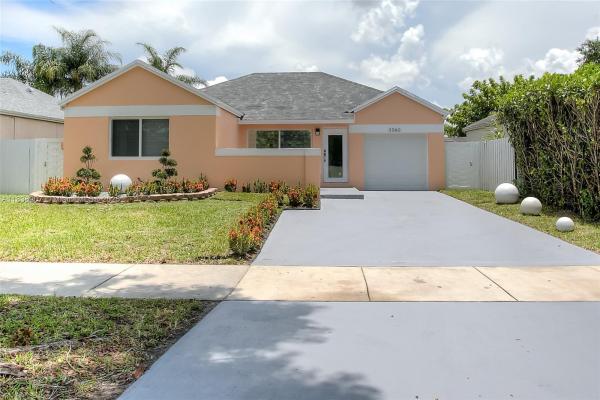 Leslie Lake North, 3060 NW 203rd Ter, Miami Gardens, Florida 33056, image 1