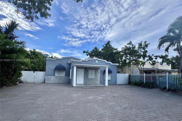Holleman Manor, 2035 NW 34th St, Miami, Florida 33142, image 1